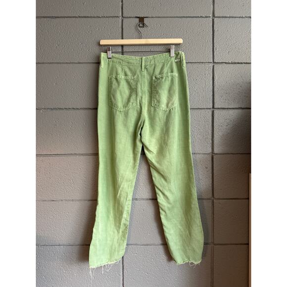 Women's Mother The Shaker High-Rise Chop Crop Linen-Blend Jeans in Hedge Green - Picture 4 of 5